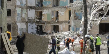 Eslováquia suspende energia elétrica à Ucrânia após bloqueio de petróleo russo no oleoduto Druzhba