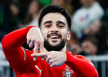 Europeu de fustal: Portugal bate França e marca encontra na final contra ‘nuestros hermanos’