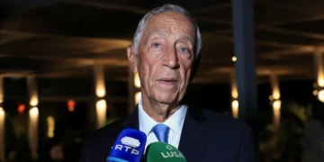 Marcelo felicita António José Seguro e recebe o novo Presidente na segunda-feira