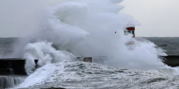 Continua o aviso de agitação marítima forte para arquipélago da Madeira
