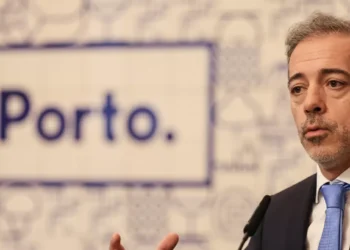 Antiga Escola do Cerco, no Porto, será transformada em unidade de saúde