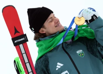 Após ouro, Lucas Pinheiro Braathen compete novamente na segunda-feira; onde assistir