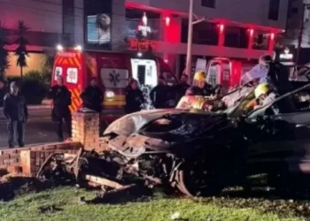 MPSC denuncia motorista de Porsche por homicídio doloso após embriaguez e fuga em acidente fatal em BC