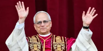 Na sua primeira quarta-feira de cinzas como Papa, Leão XIV alerta para as “estruturas de pecado” político, económico e religioso num “mundo a arder”
