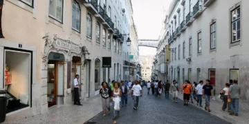 Suspeito de atropelar cinco pessoas no Chiado fica fica em prisão preventiva