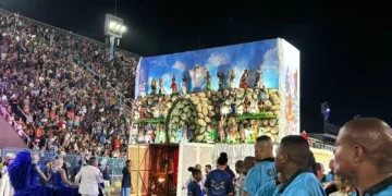 Portela expõe ‘macumba gaúcha’ na Sapucaí