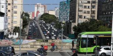 Rodízio de veículos volta a partir desta quinta-feira (19) em SP