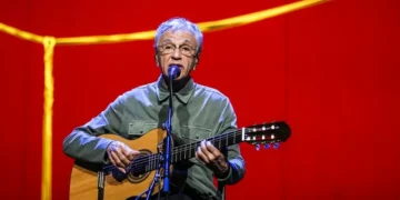 Caetano Veloso atua no Porto no seu regresso a Portugal em maio