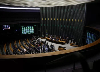 Câmara aprova permissão da venda de medicamentos em supermercados