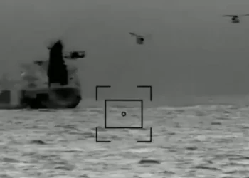 Bélgica apreende petroleiro da “frota sombra” russa no Mar do Norte